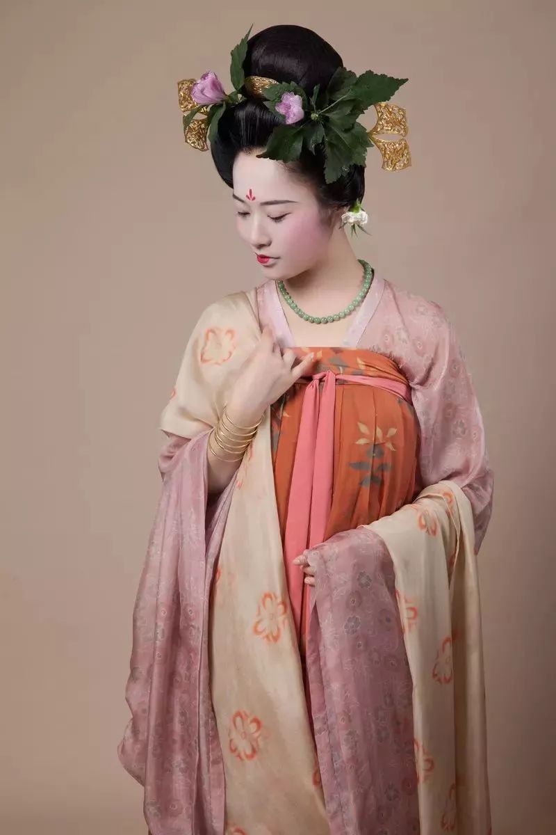 女士汉服